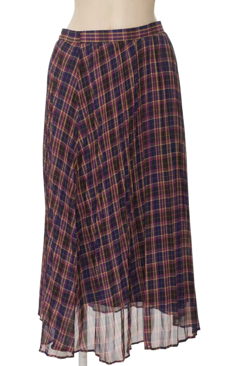 Falda color Azul - Closeando