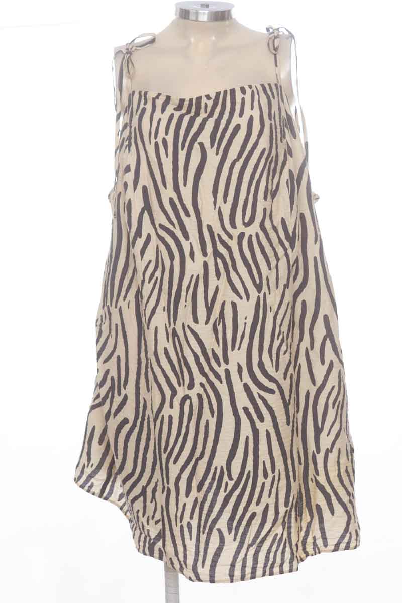 Vestido / Enterizo color Café - H&M