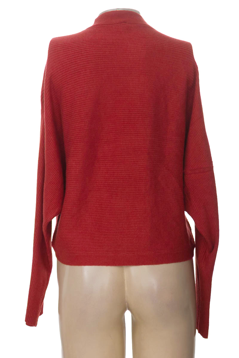 Sweater color Rosado - Closeando