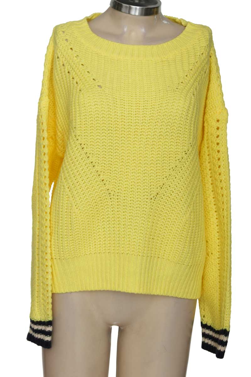 Sweater color Amarillo - Skies are Blue