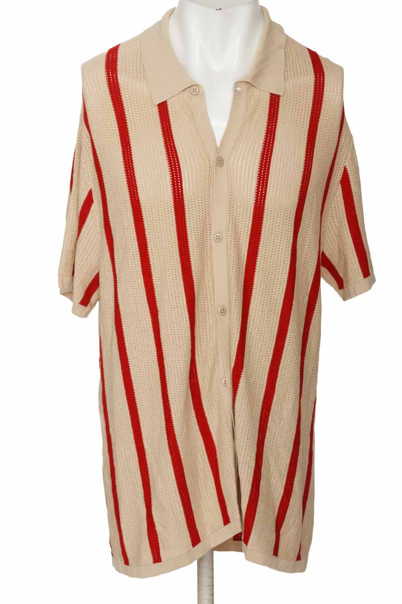Camiseta color Beige - Bershka