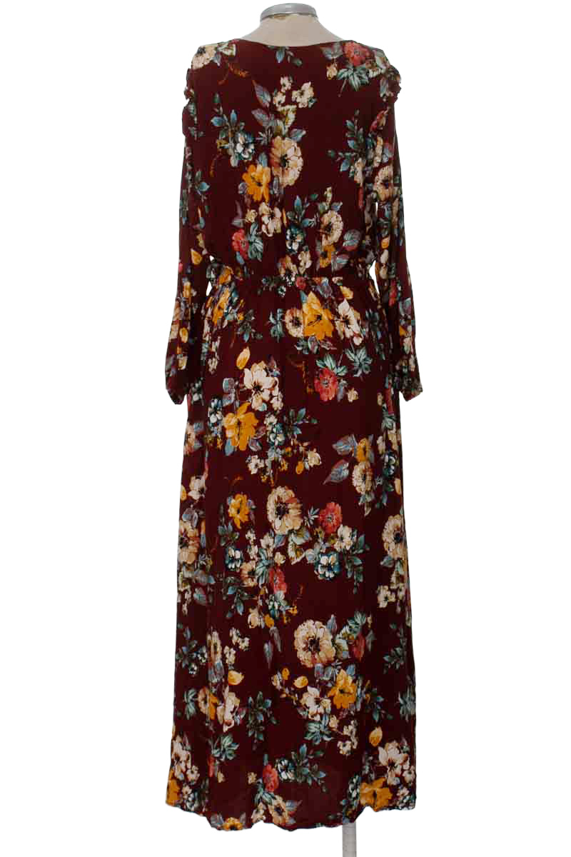 Vestido / Enterizo color Vinotinto - Esequisele