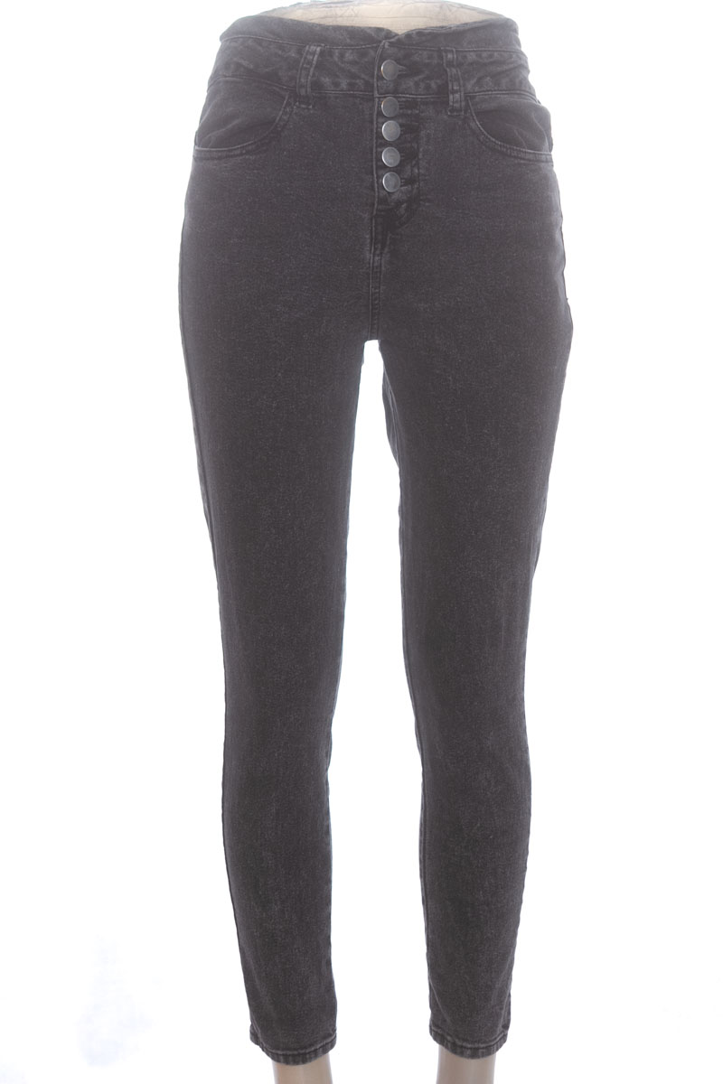 Pantalones color Negro - Loguin