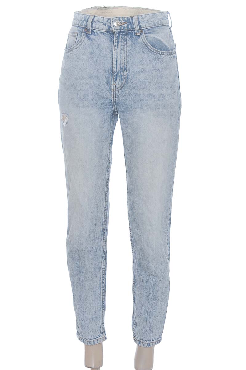 Pantalones color Azul - Bershka