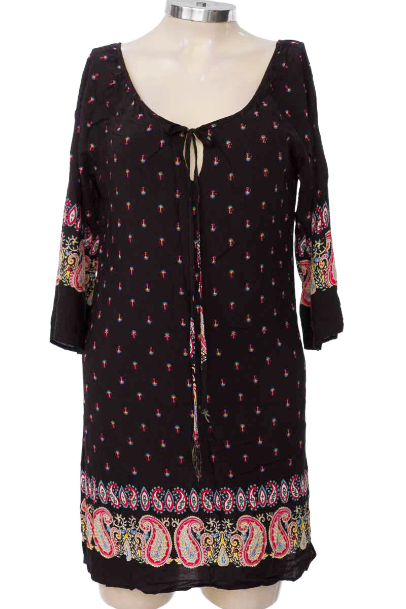 Vestido / Enterizo color Negro - RAGGED