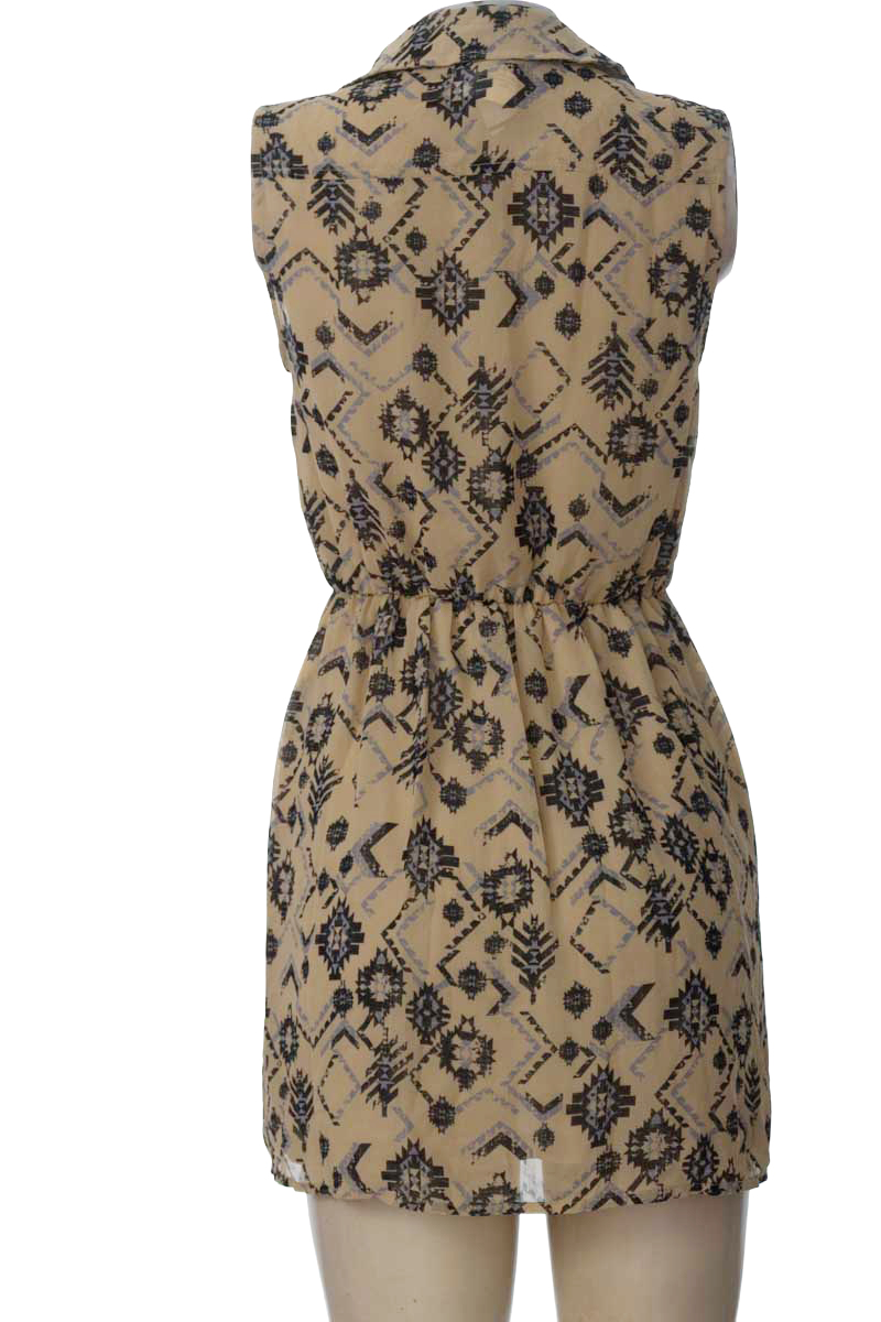 Vestido / Enterizo color Beige - Forever 21