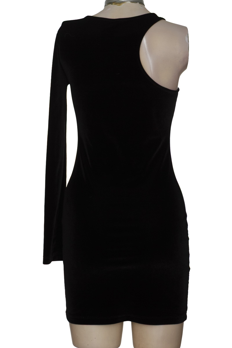 Vestido / Enterizo color Negro - Stradivarius
