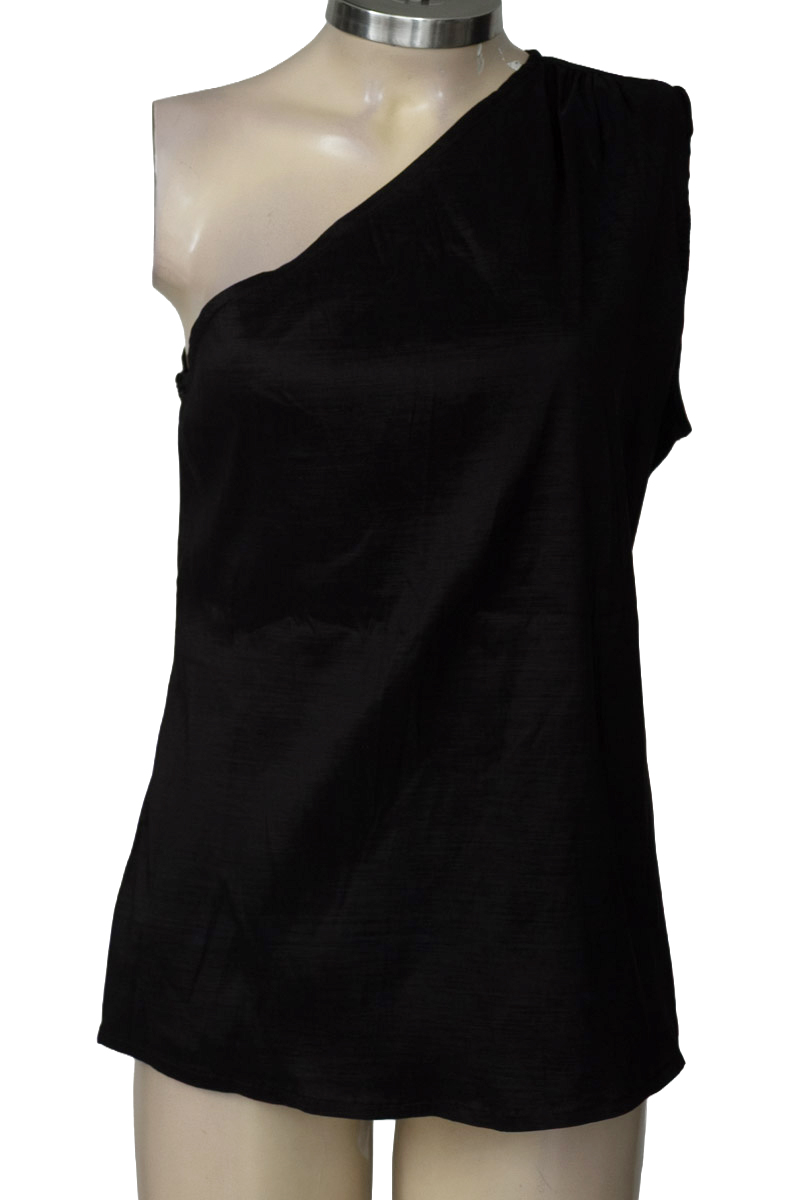 Blusa color Negro - Closeando
