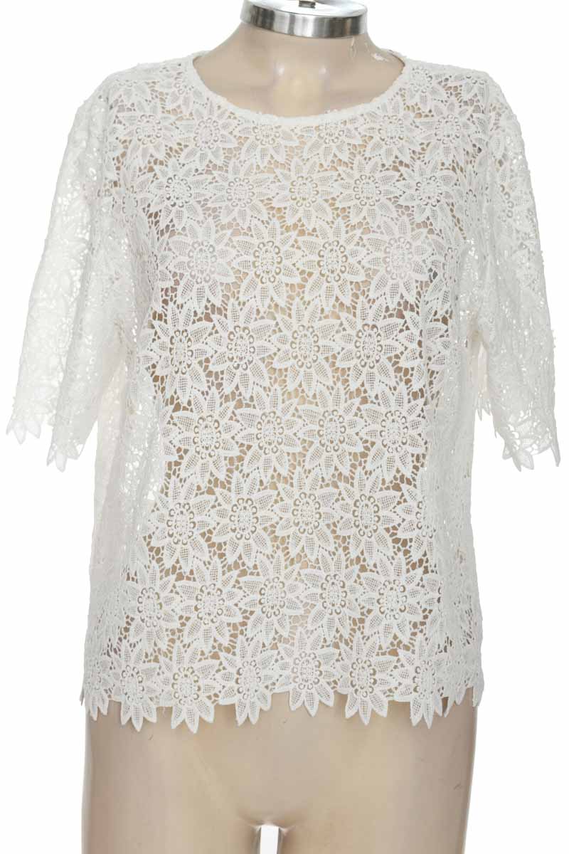 Top / Camiseta color Blanco - Zara