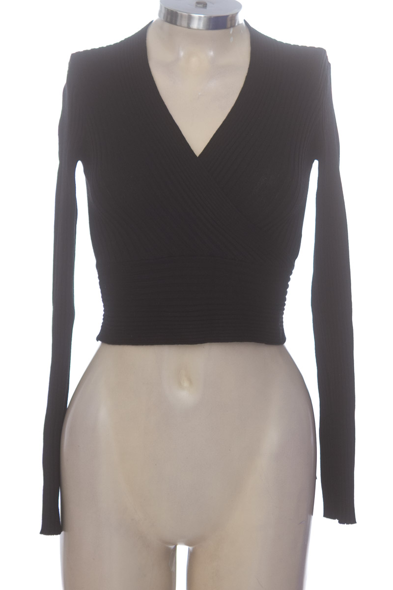 Sweater color Negro - Dahla