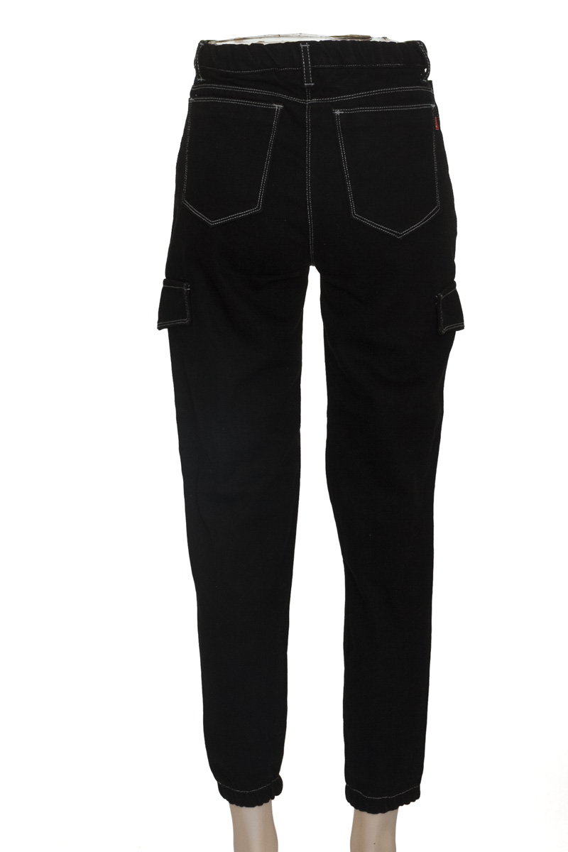 Pantalones color Negro - ROSH