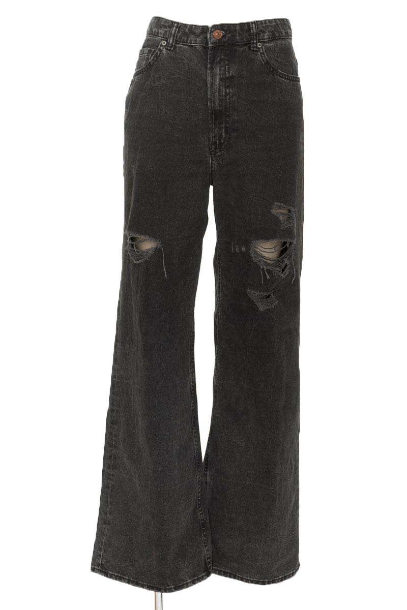 Pantalones color Negro - Divided by H&M