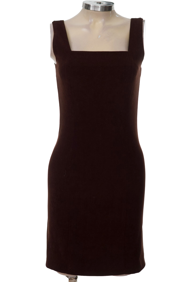 Vestido / Enterizo color Café - Closeando