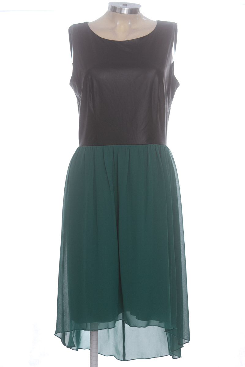 Vestido / Enterizo color Verde - Enfocus Studio