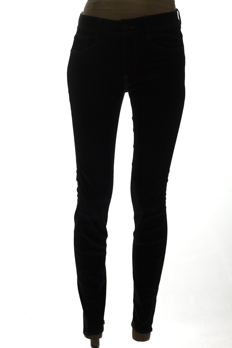 Pantalones color Azul - Chevignon
