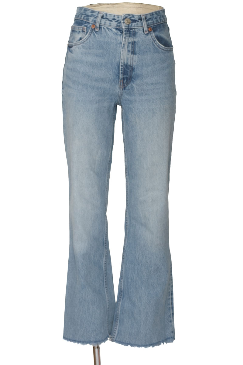 Pantalones color Azul - Zara