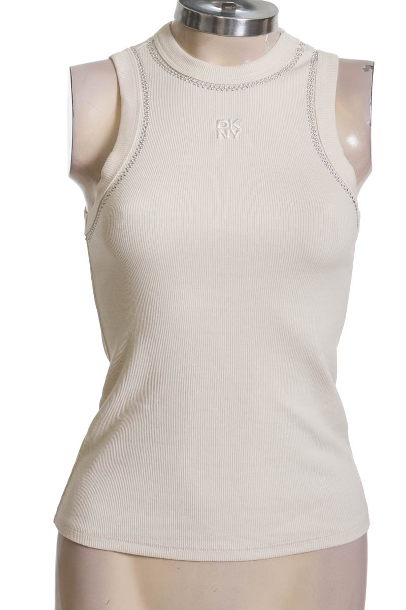 Top / Camiseta color Beige - DKNY