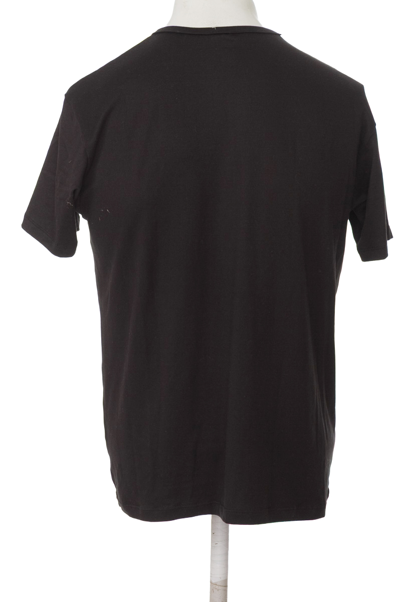 Camiseta color Negro - Closeando