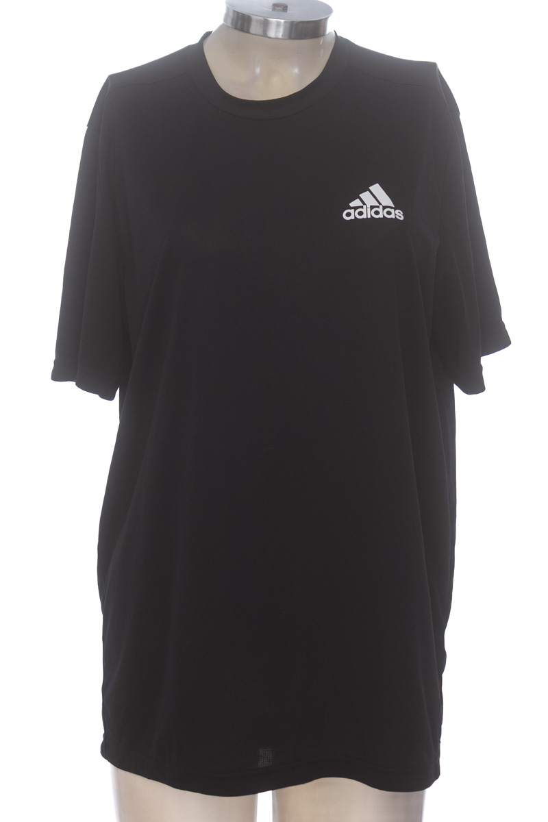 Ropa Deportiva / Salida de Baño color Negro - Adidas