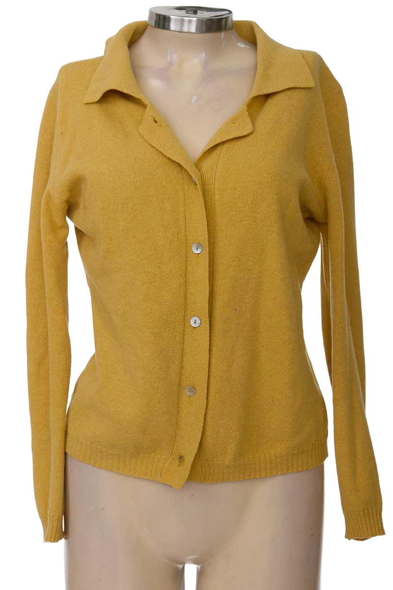 Sweater color Mostaza - Closeando