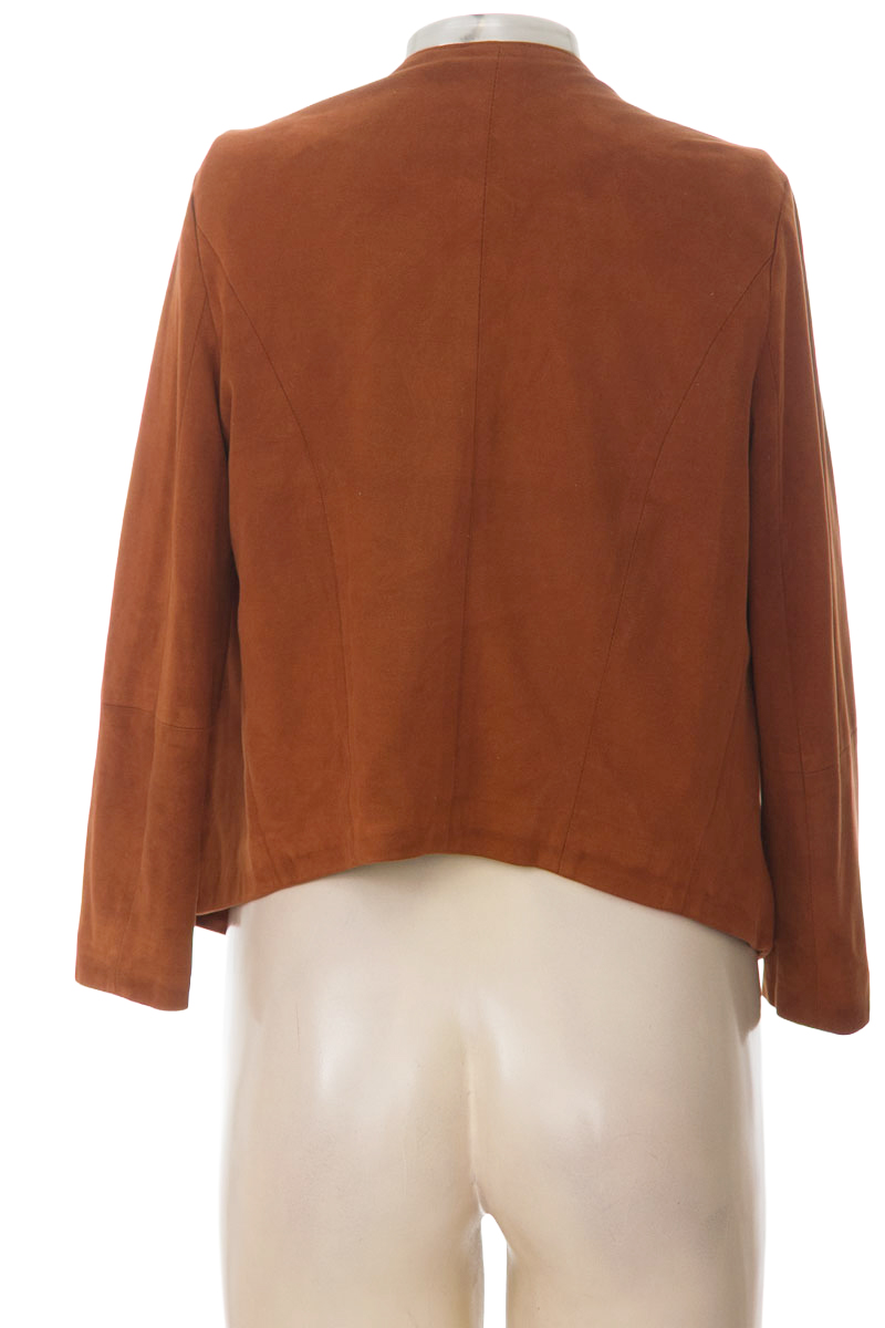 Chaqueta / Abrigo color Café - Bershka