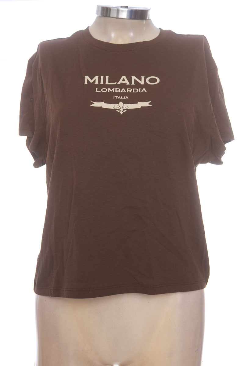 Top / Camiseta color Café - Divided by H&M