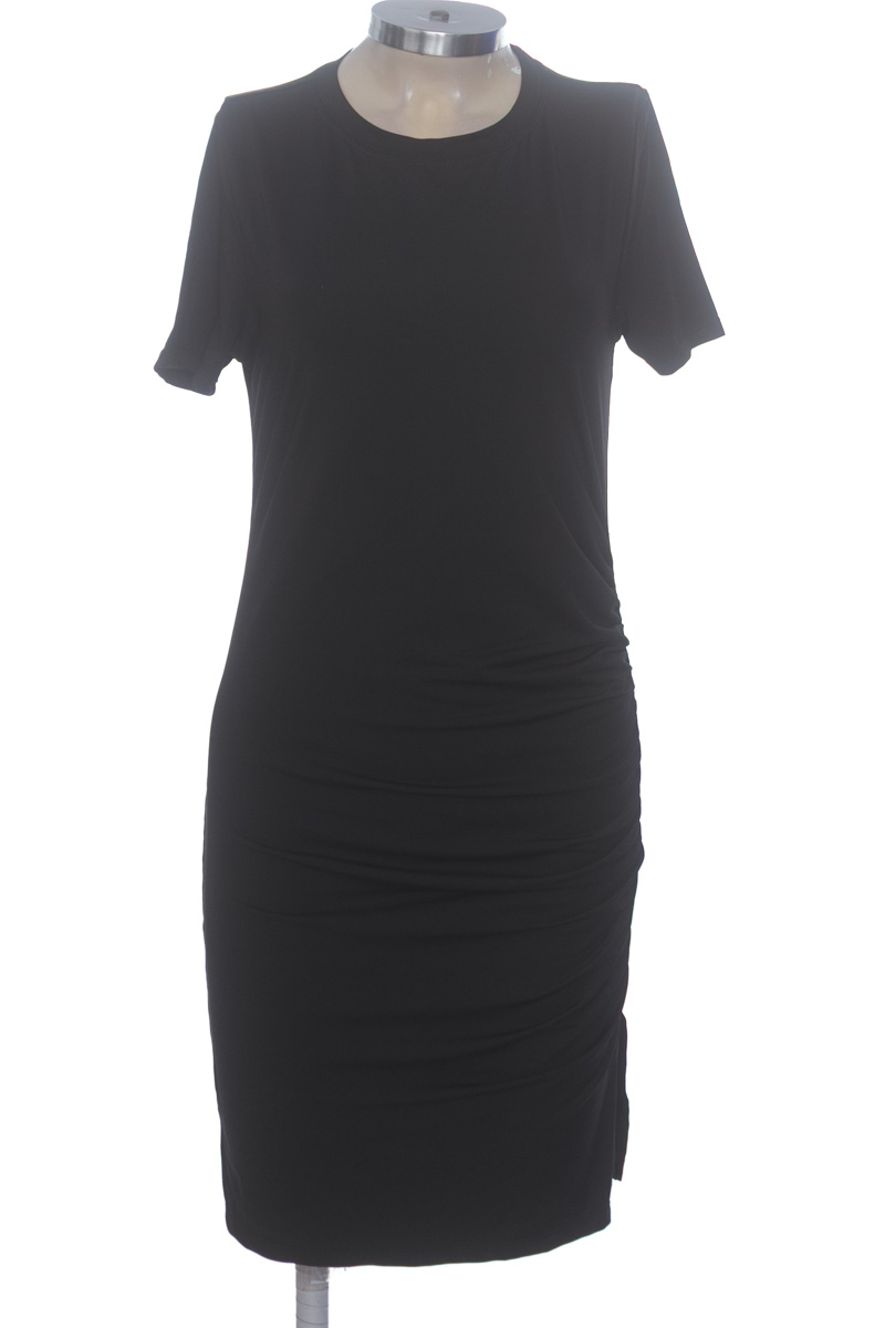 Vestido / Enterizo color Negro - Closeando