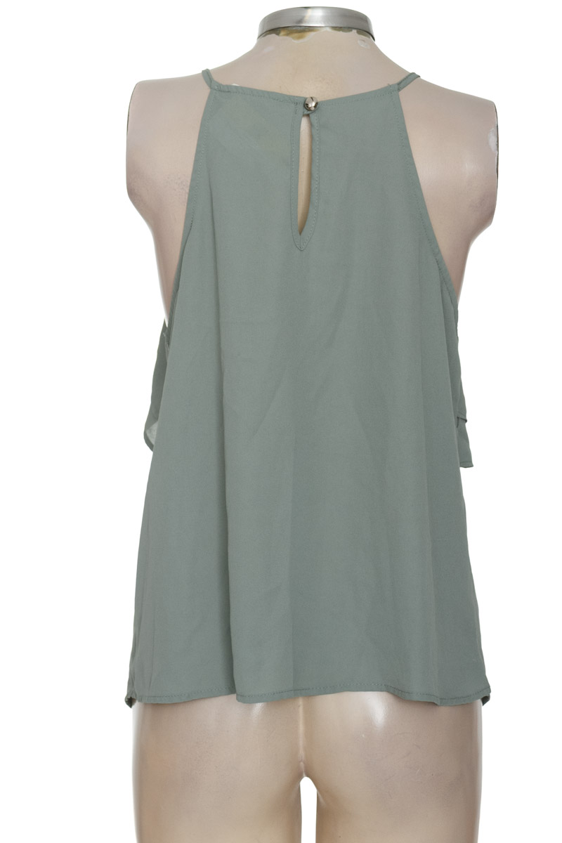 Top / Camiseta color Verde - Lively