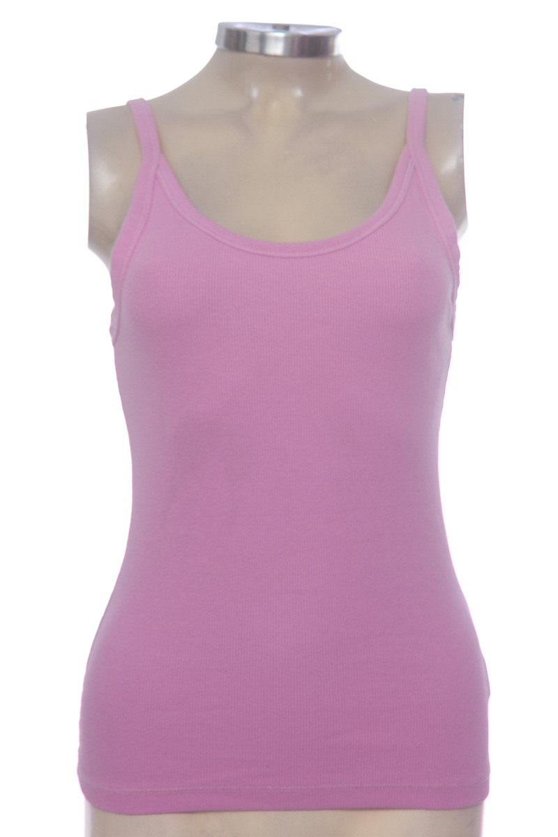 Top / Camiseta color Rosado - Closeando