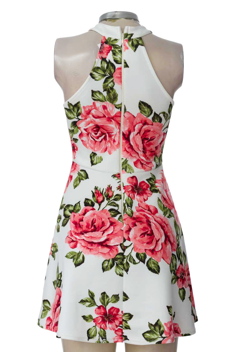 Vestido / Enterizo color Blanco - NS Fashion