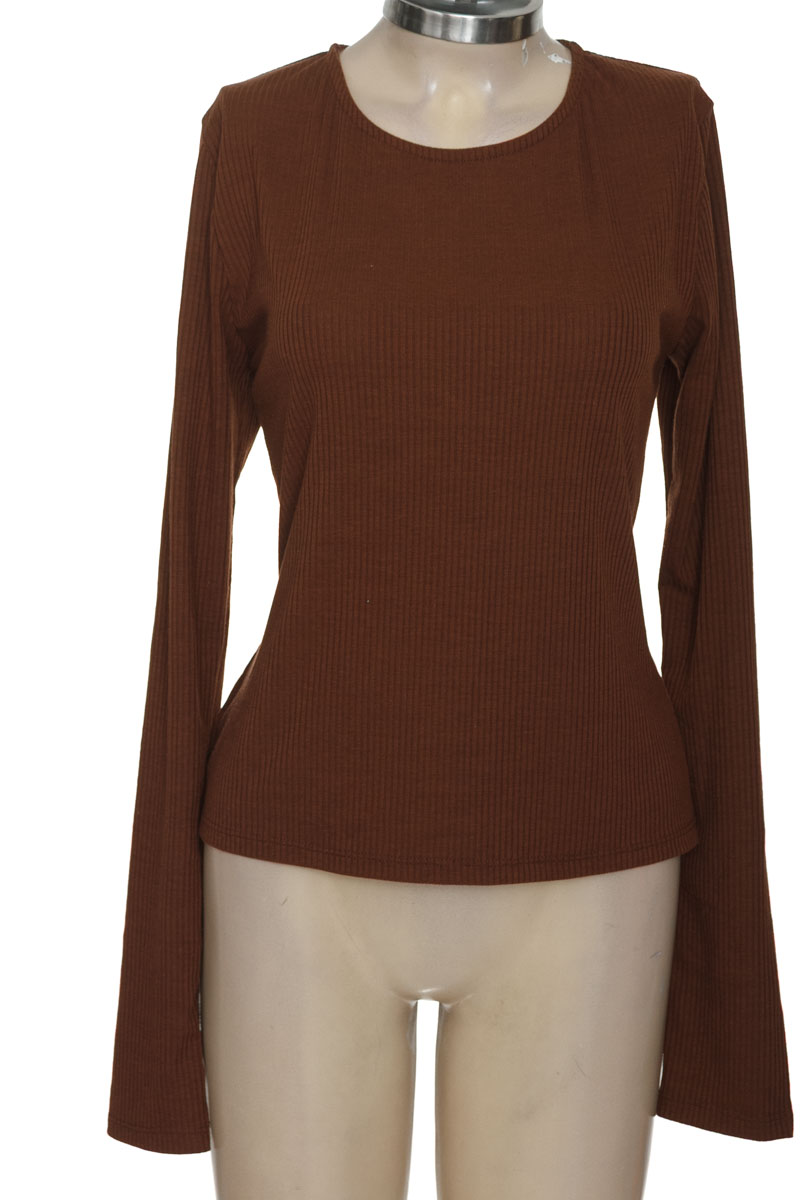 Top / Camiseta color Café - ELA