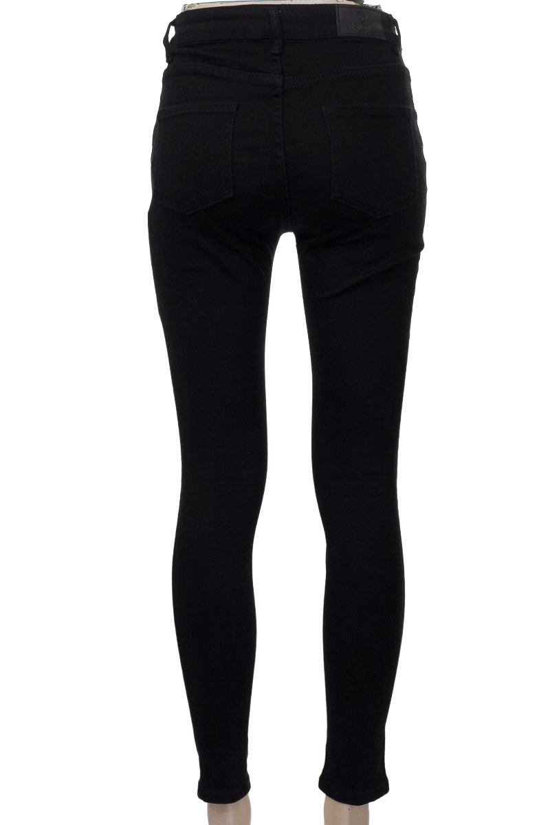 Pantalones color Negro - Miumy
