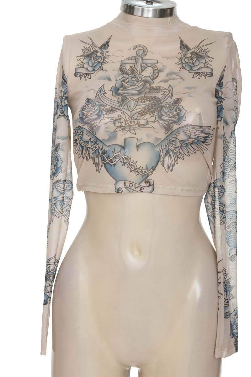 Top / Camiseta color Beige - Bershka