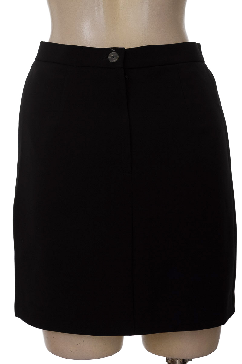 Falda color Negro - Closeando