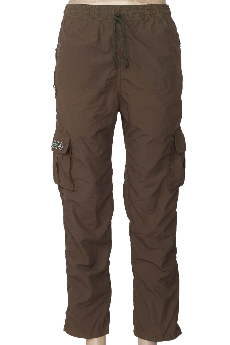 Ropa Deportiva / Salida de Baño color Verde - Closeando