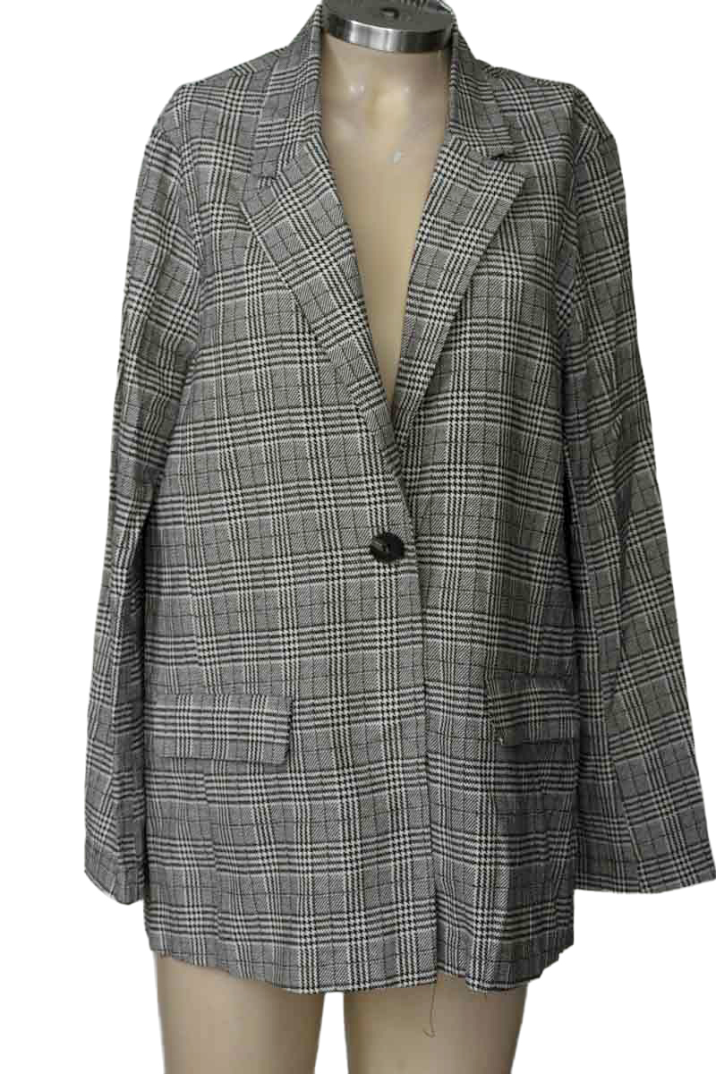 Chaqueta / Abrigo color Gris - Closeando