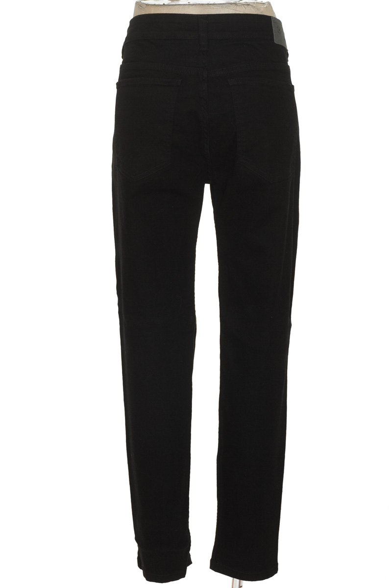 Pantalón color Negro - Xlive
