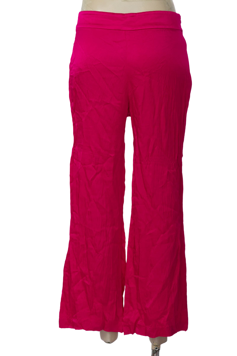 Pantalones color Fucsia - Zara
