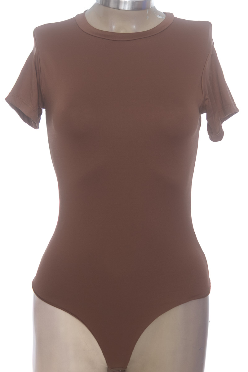 Top / Camiseta color Café - One4Vice