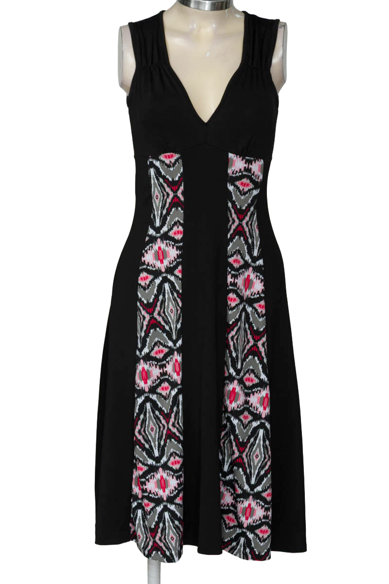 Vestido / Enterizo color Negro - Closeando