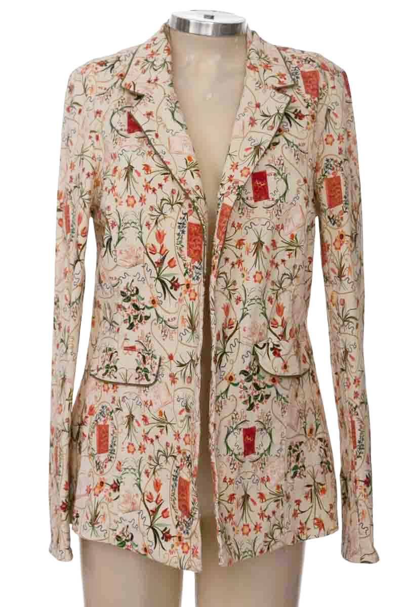 Chaqueta / Abrigo color Beige - Closeando