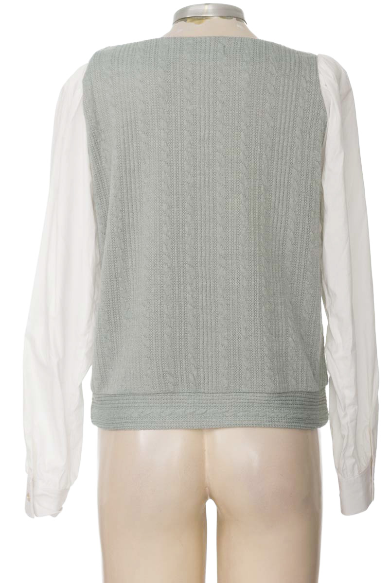 Blusa color Verde - Castaña