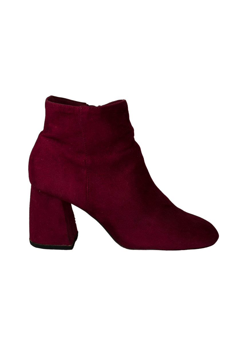 Zapatos color Vinotinto - Stradivarius