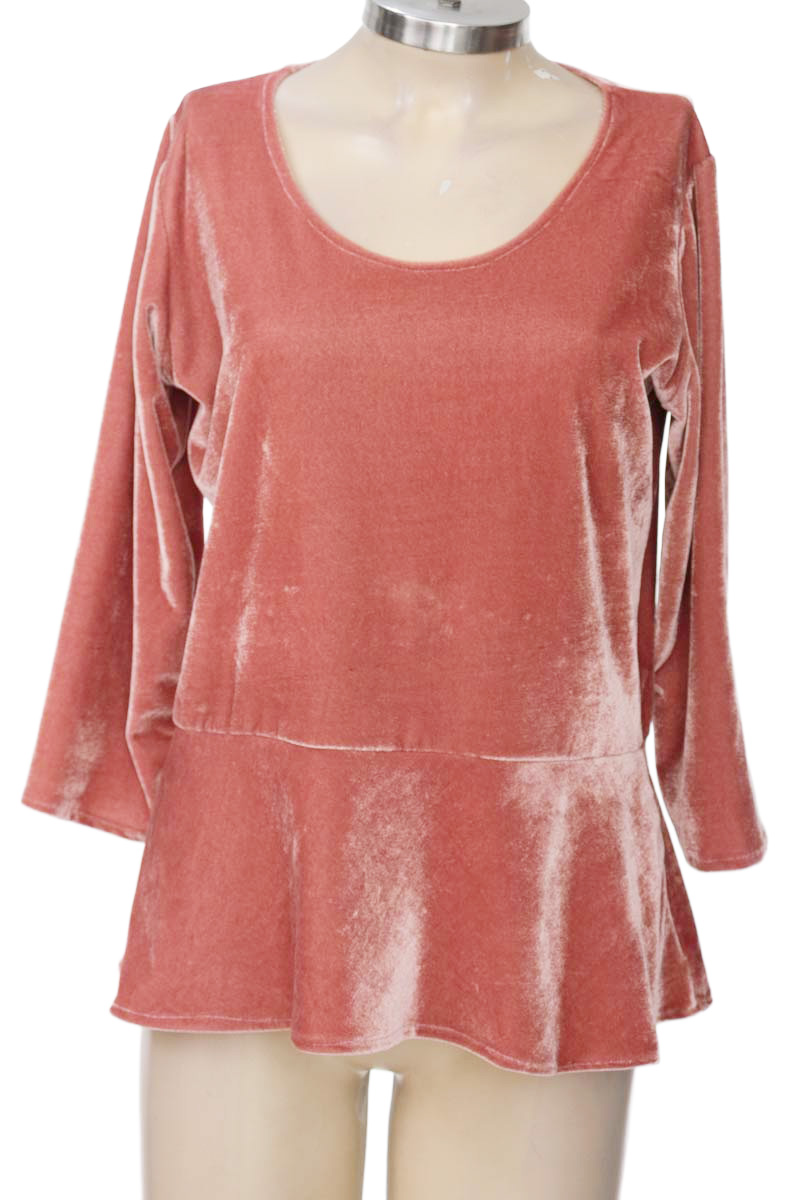 Sweater color Rosado - Closeando