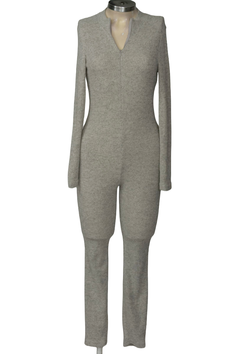 Vestido / Enterizo color Gris - Closeando