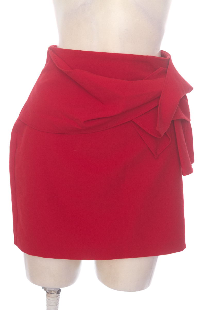 Falda color Rojo - Zara