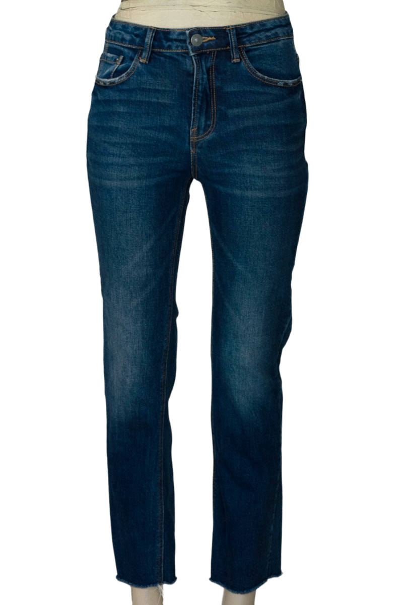 Pantalones color Azul - Stradivarius