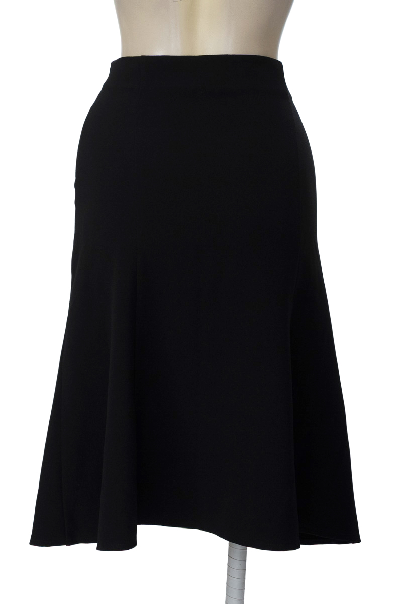 Falda color Negro - Charby