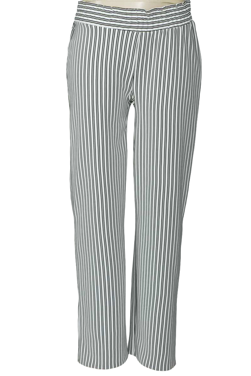 Pantalones color Negro - Closeando