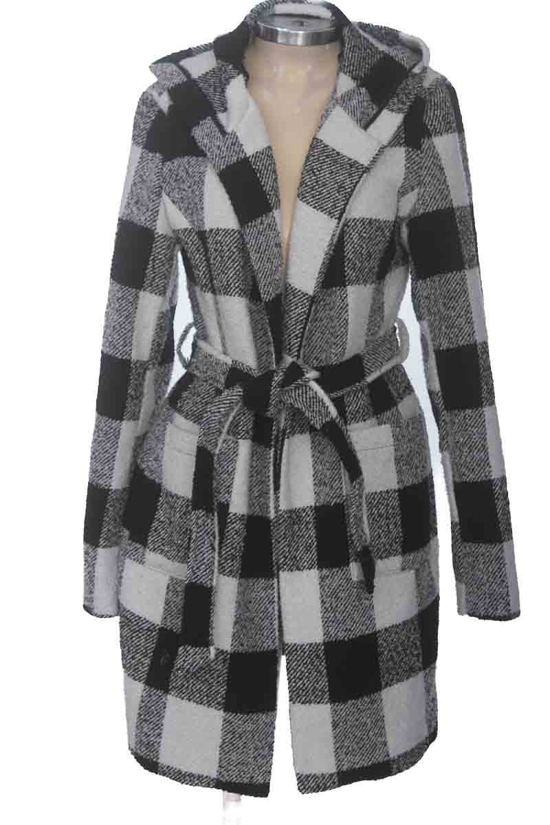 Chaqueta / Abrigo color Negro - Studio F